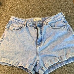 Pacsun mom jeans.